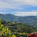 Apartament Moscato In Cascina Marenco Langhe Cessole